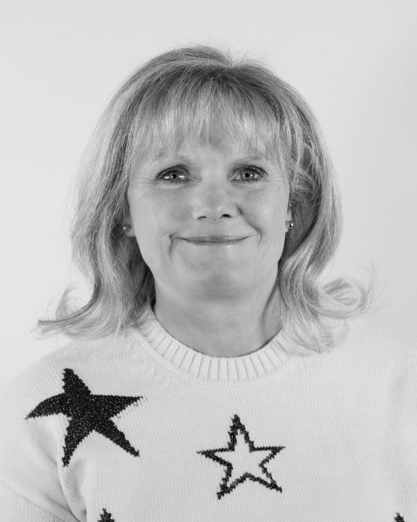 Deirdre Kinlay